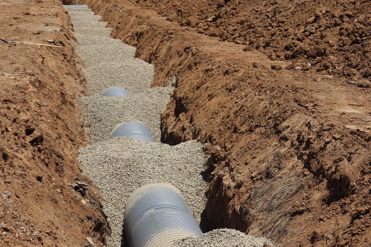 Sewer line inspected in Phoenix, AZ